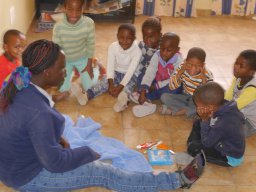 auch zahneputzen muss erst einmal gelernt sein